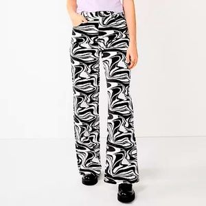 SO Kohl’s Black and White Swirled Design Wide-Leg Jeans